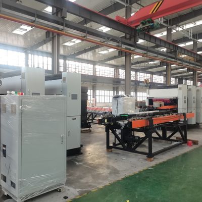 خط إنتاج اللحام الأوتوماتيكي لمبرد الزيت في محولات توزيع الطاقة ذات الجدران المضلعة المبردة